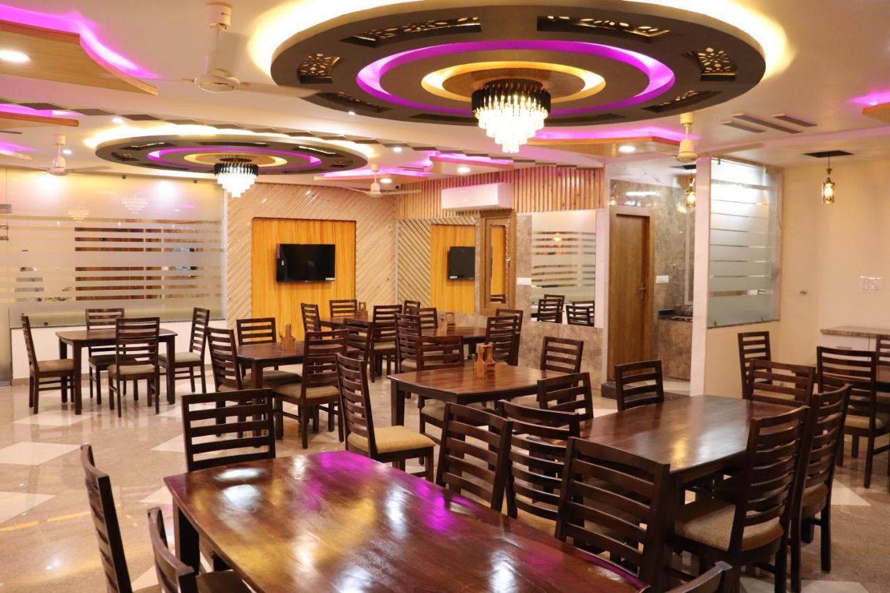 Hotel Jmb Джодхпур Екстер'єр фото